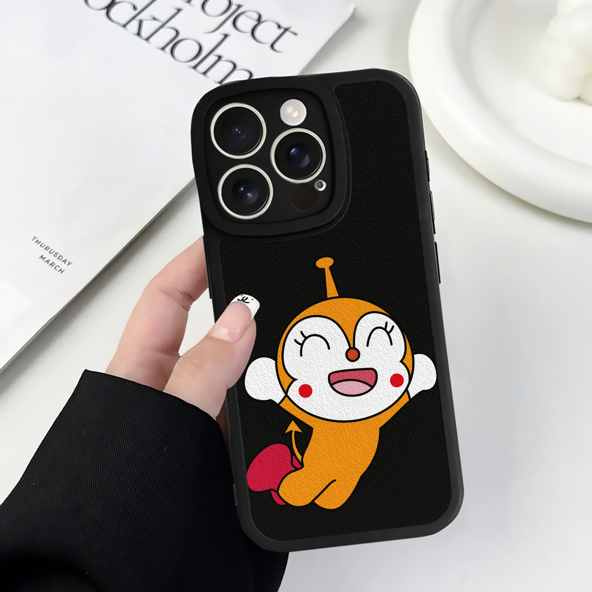 （画像用） アンパンマン Anpanman 【iPhone 16シリーズ対応】シリコンスマホケース（レザー調） 材質：シリコン